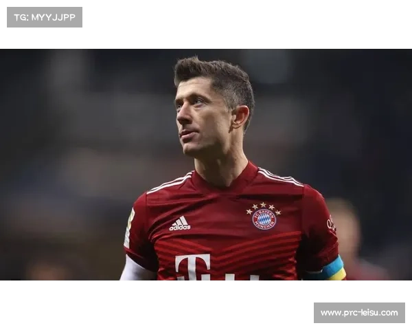 罗马诺称莱万或明夏自由身离队巴萨锋线重建前景依旧扑朔迷离